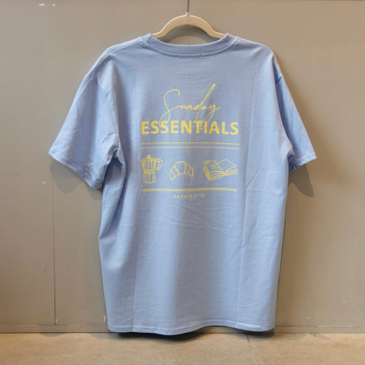 Bazaar Noir T‑Shirt | Sunday Essentials Hellblau Aufgeweckt