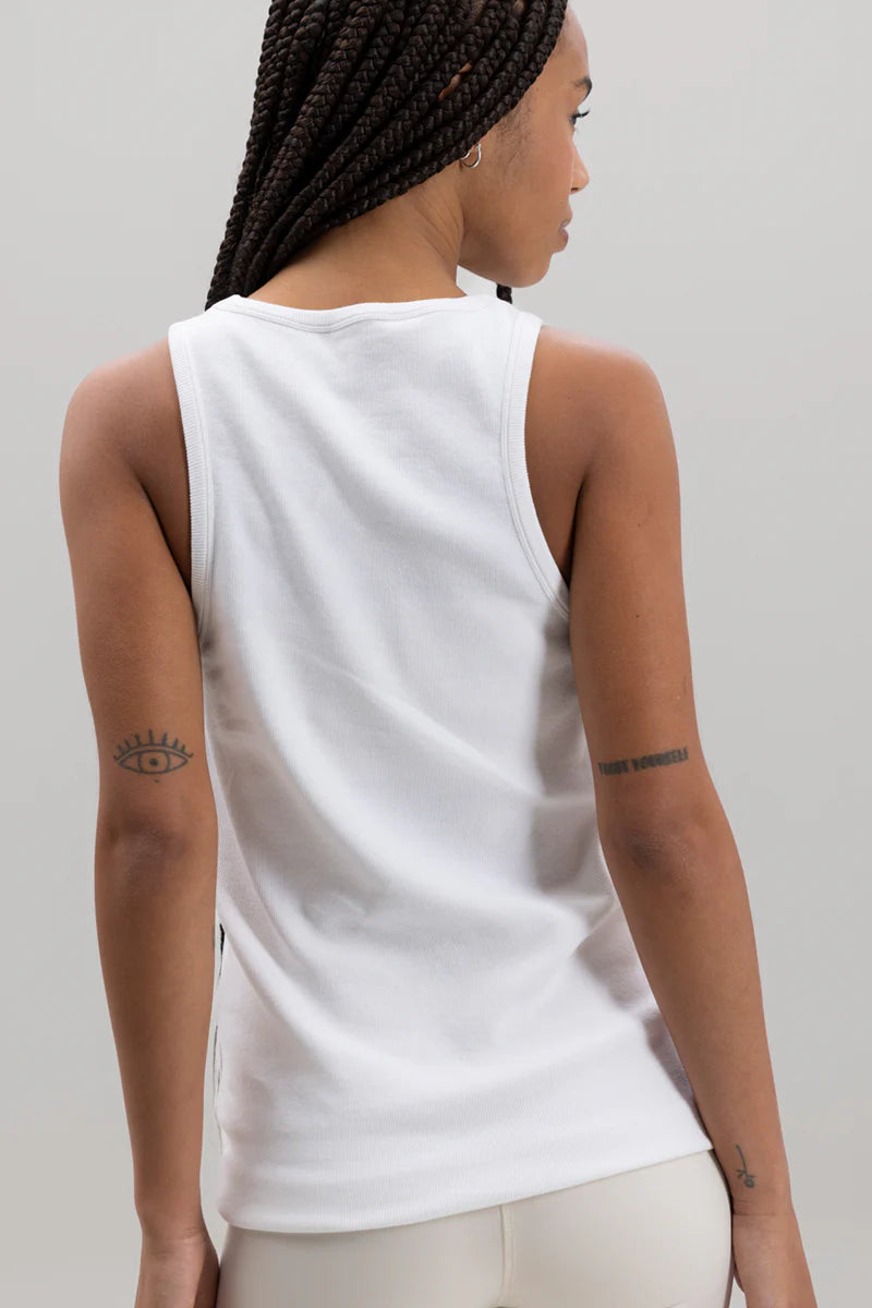Hey Honey Rib Tank - White Aufgeweckt