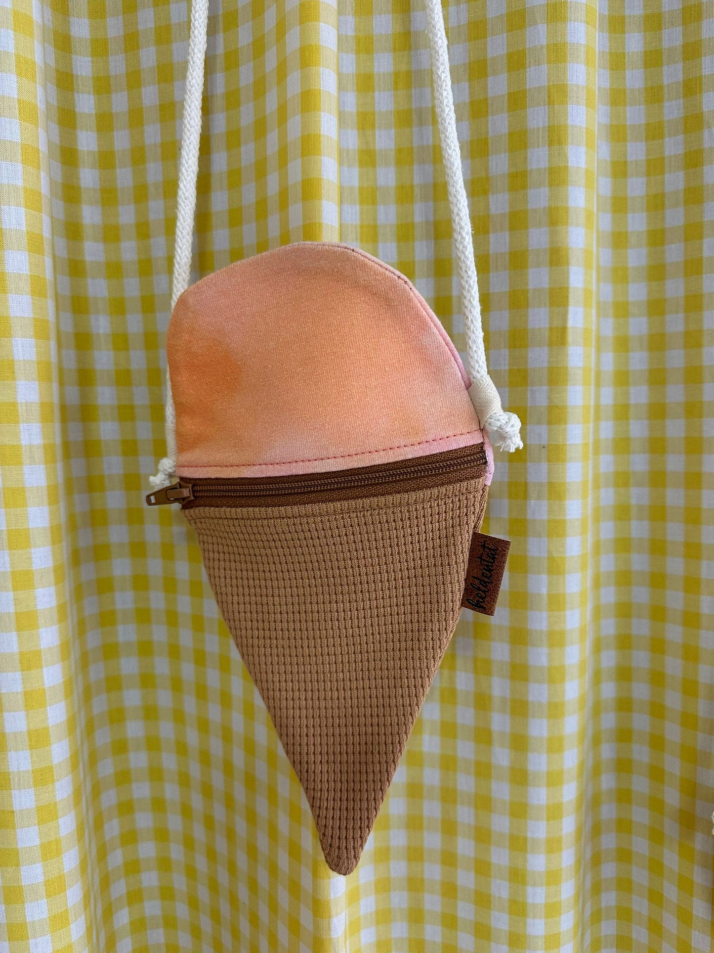 Heldentat Glacetasche Apricot Aufgeweckt