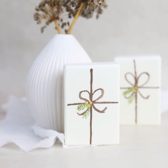 Seifenstück Winterseife „Weihnachtsgeschenk“ Aufgeweckt