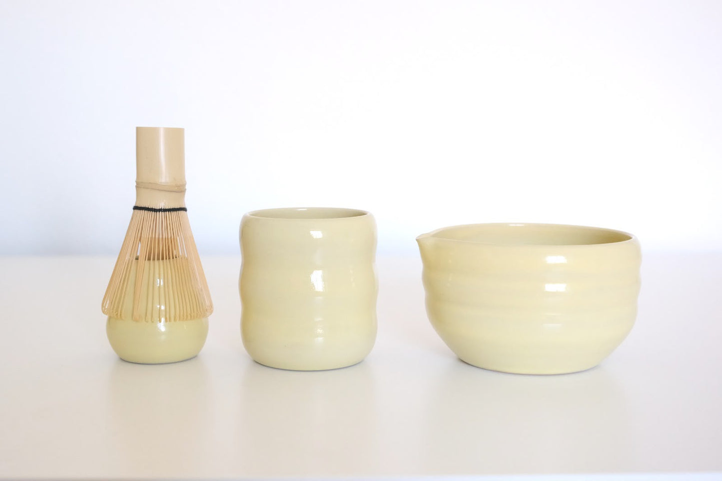 cb ceramics Whisk Holder | ivory Aufgeweckt
