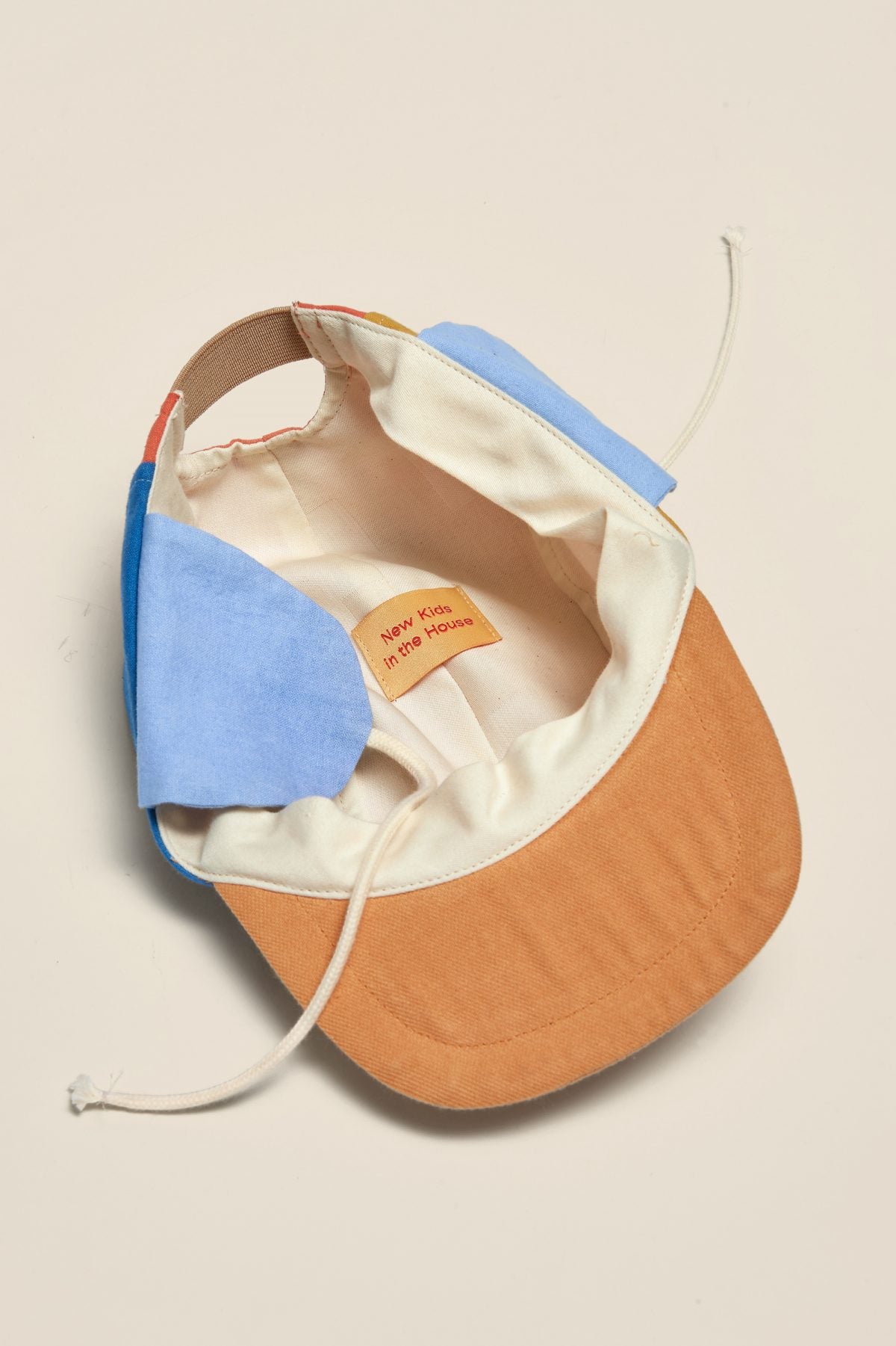 Wolly Cap – Washed-Out Multi
