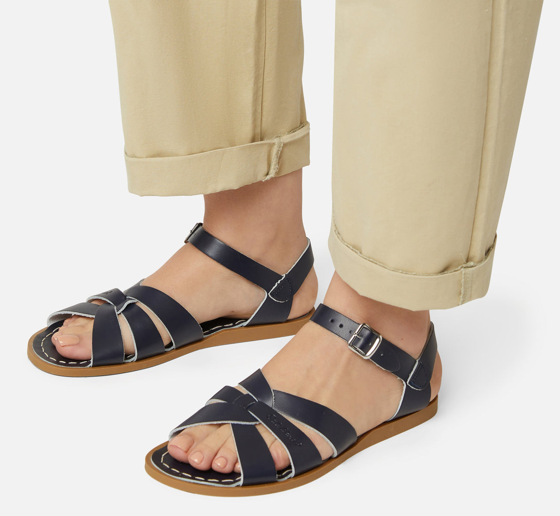 Salt-Water Sandals Sandale Original – Navy Aufgeweckt