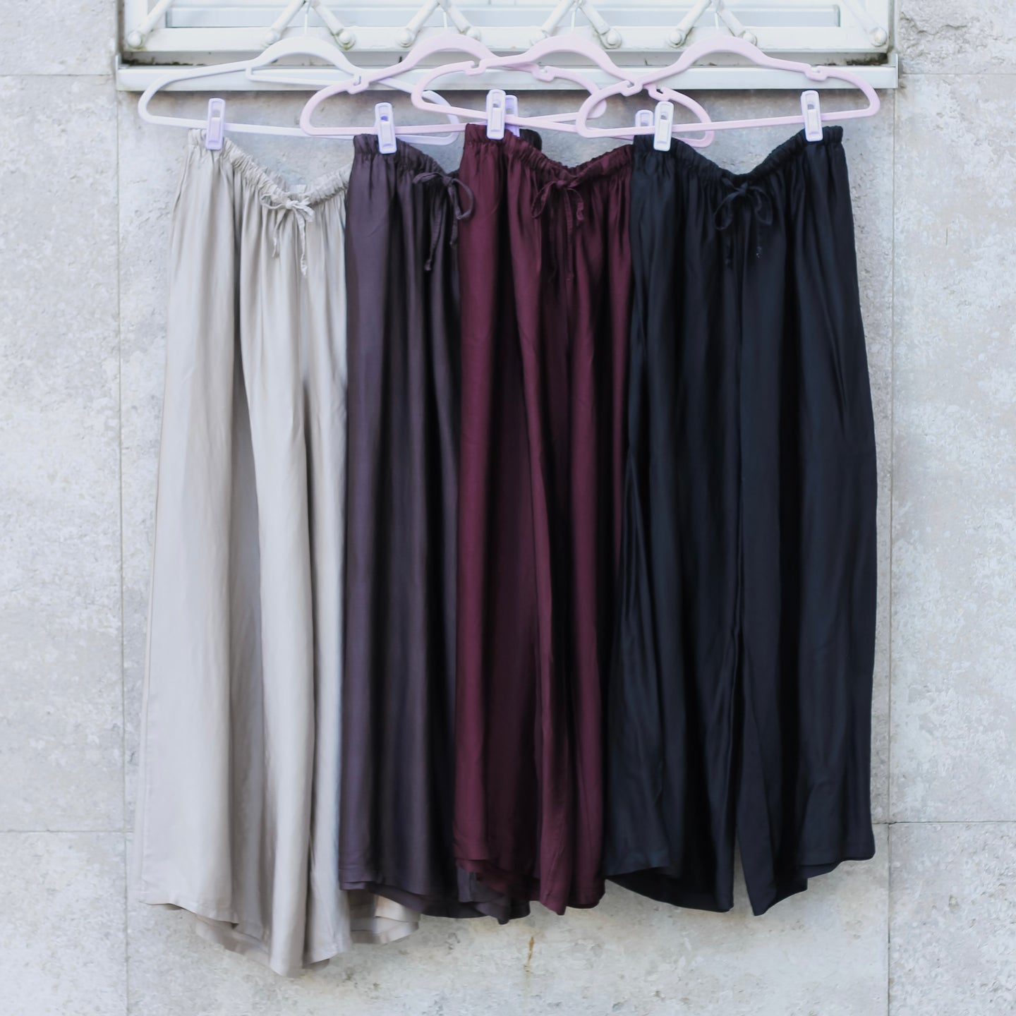 Hose Shiny | Bordeaux