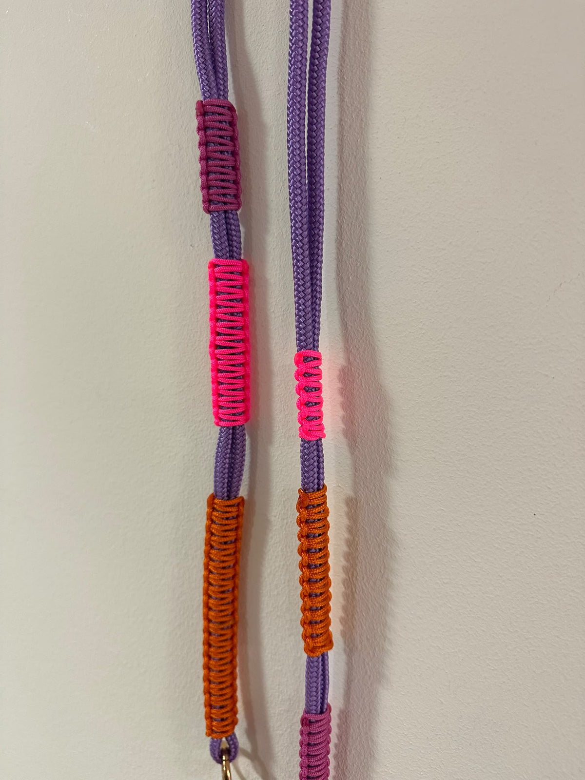 Handykette | Makramee Lila-Neon