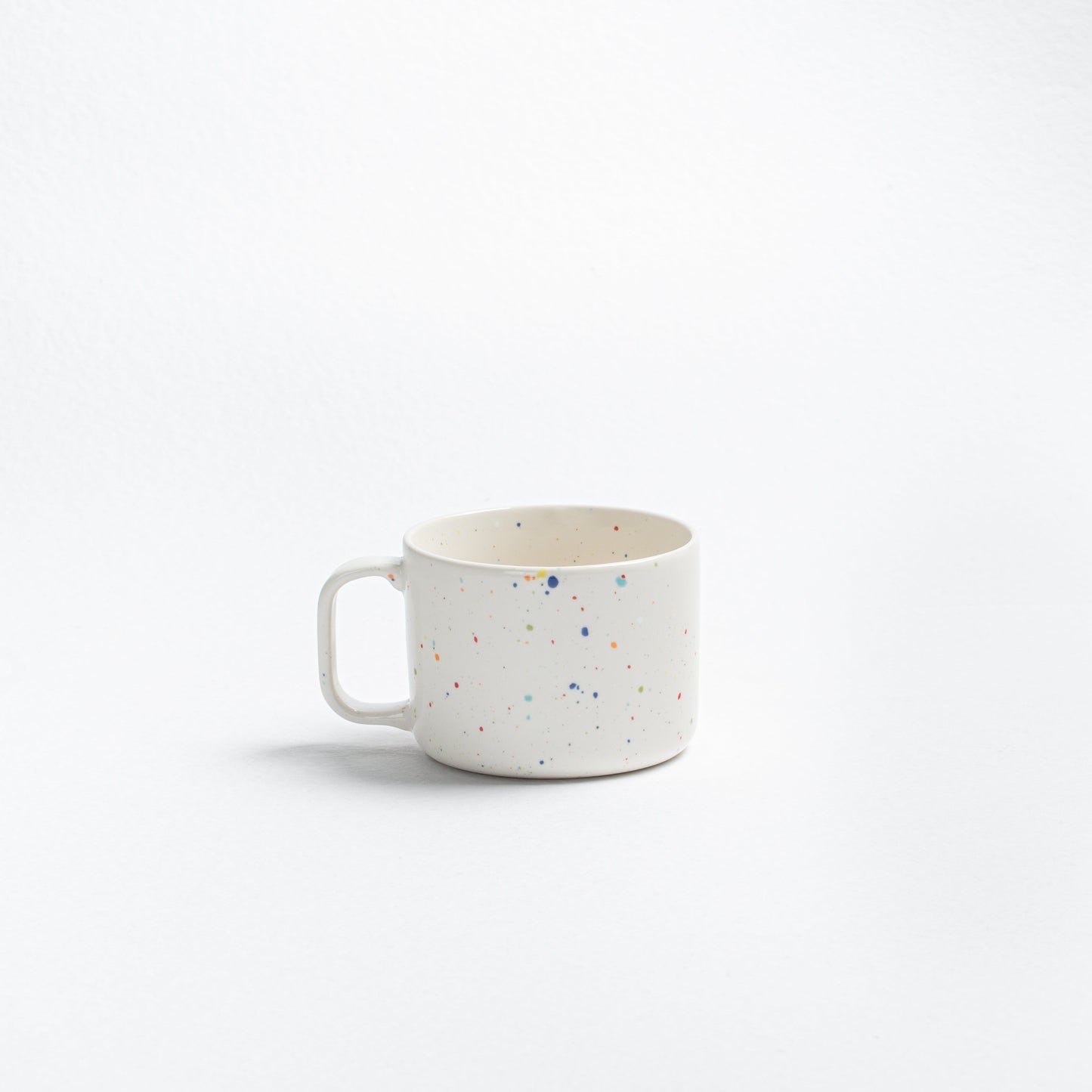 Tasse 450ml New Party Weiss