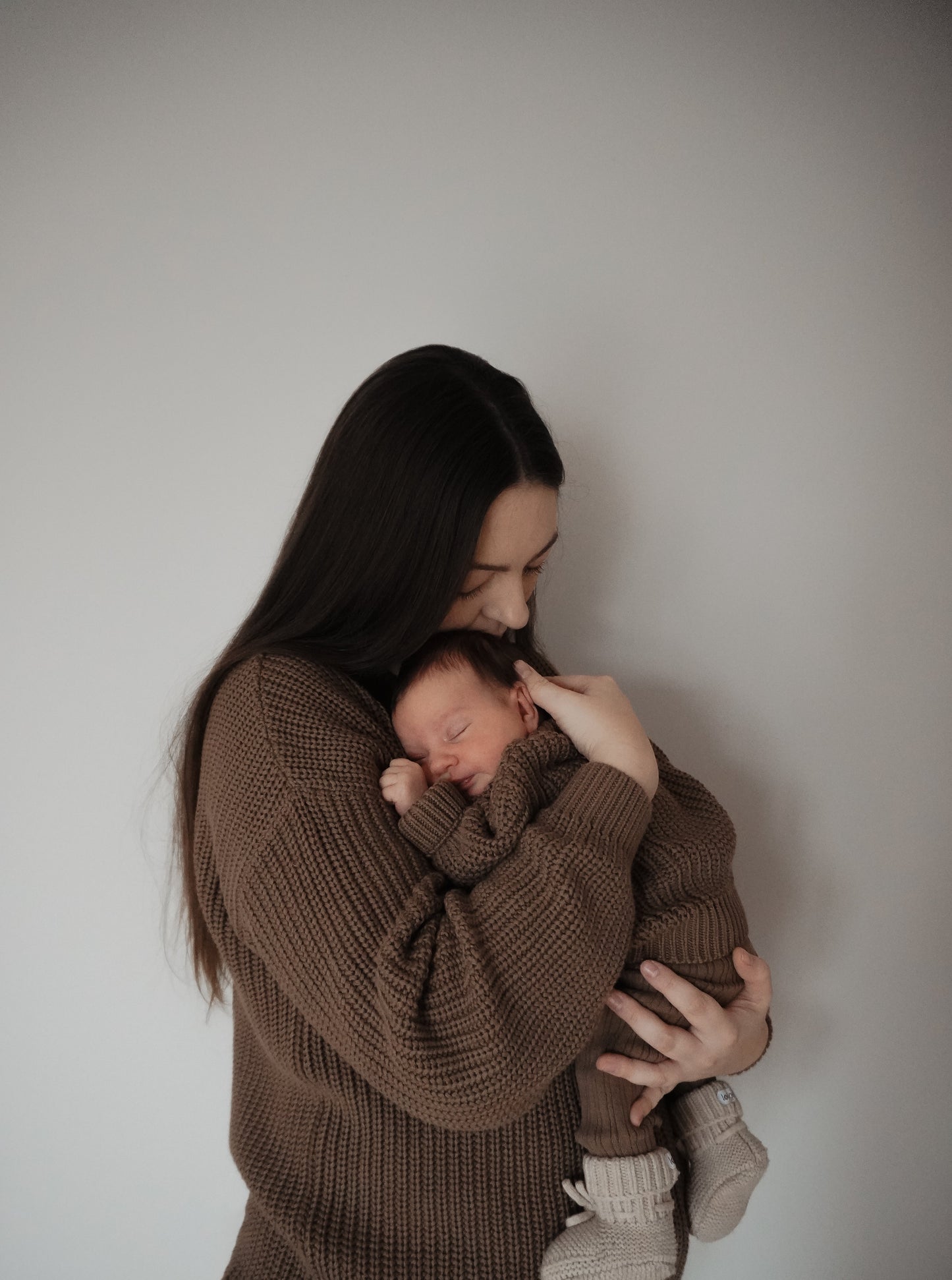 Women Chunky Knit Sweater | Coffee - romi.