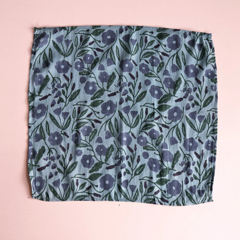 Lili Pepper Mini Foulard 50x50 | floral blue Aufgeweckt