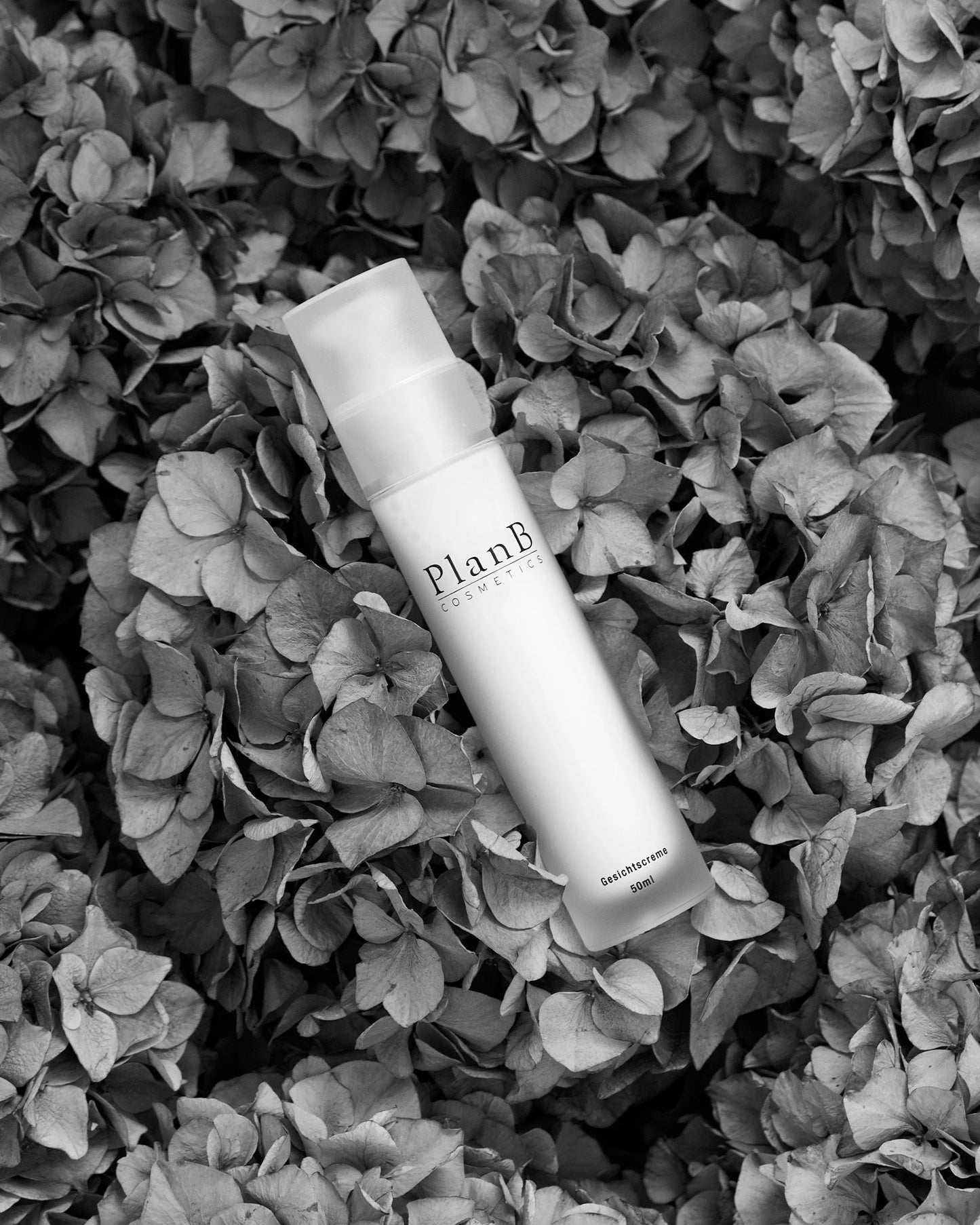 Plan B Cosmetics Gesichtscreme | Beruhigende Pflege 50 ml Aufgeweckt