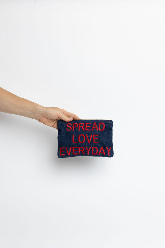 YOOMEE Mini Pouch – MOUHIM Denim – Spread Love Everyday Aufgeweckt