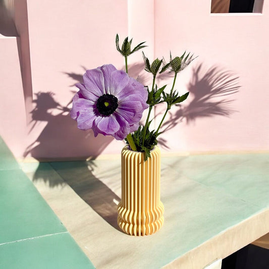 Pink Stories Vase | Whimsy 100% Vanilla Aufgeweckt