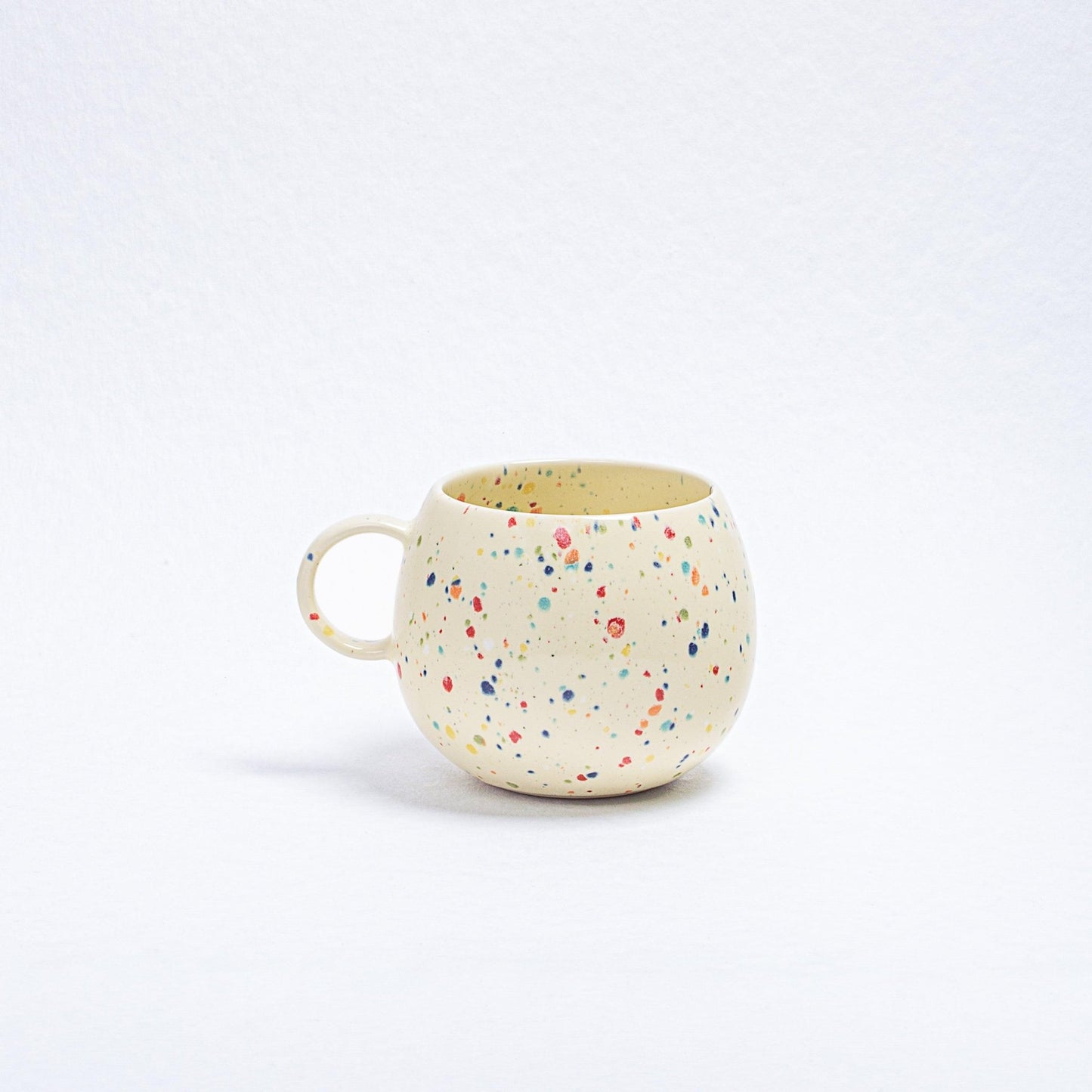 Egg Back Home Tasse Ball 500ml New Party Gelb Aufgeweckt