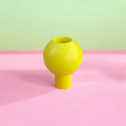 Pink Stories Kerzenhalter | Dipper Boob Yellow Aufgeweckt