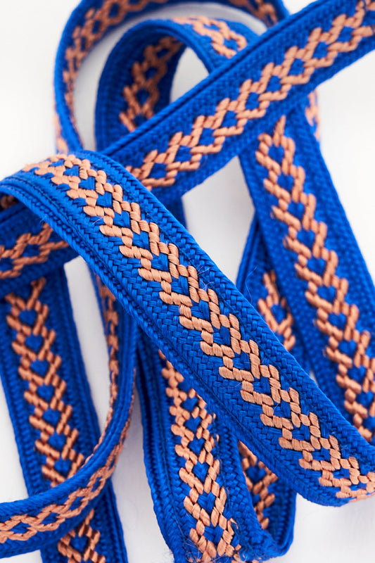 YOOMEE ZAHRA Schlüsselband – Majorelle Love Aufgeweckt