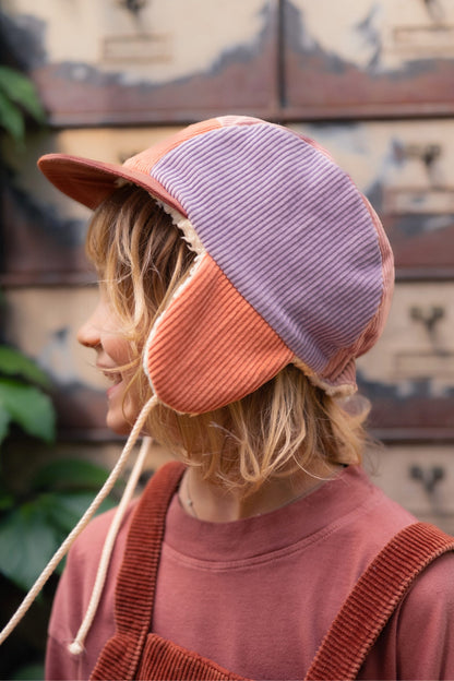 New Kids in the House Robin Lorraine – Winter Cap (Cord) Aufgeweckt