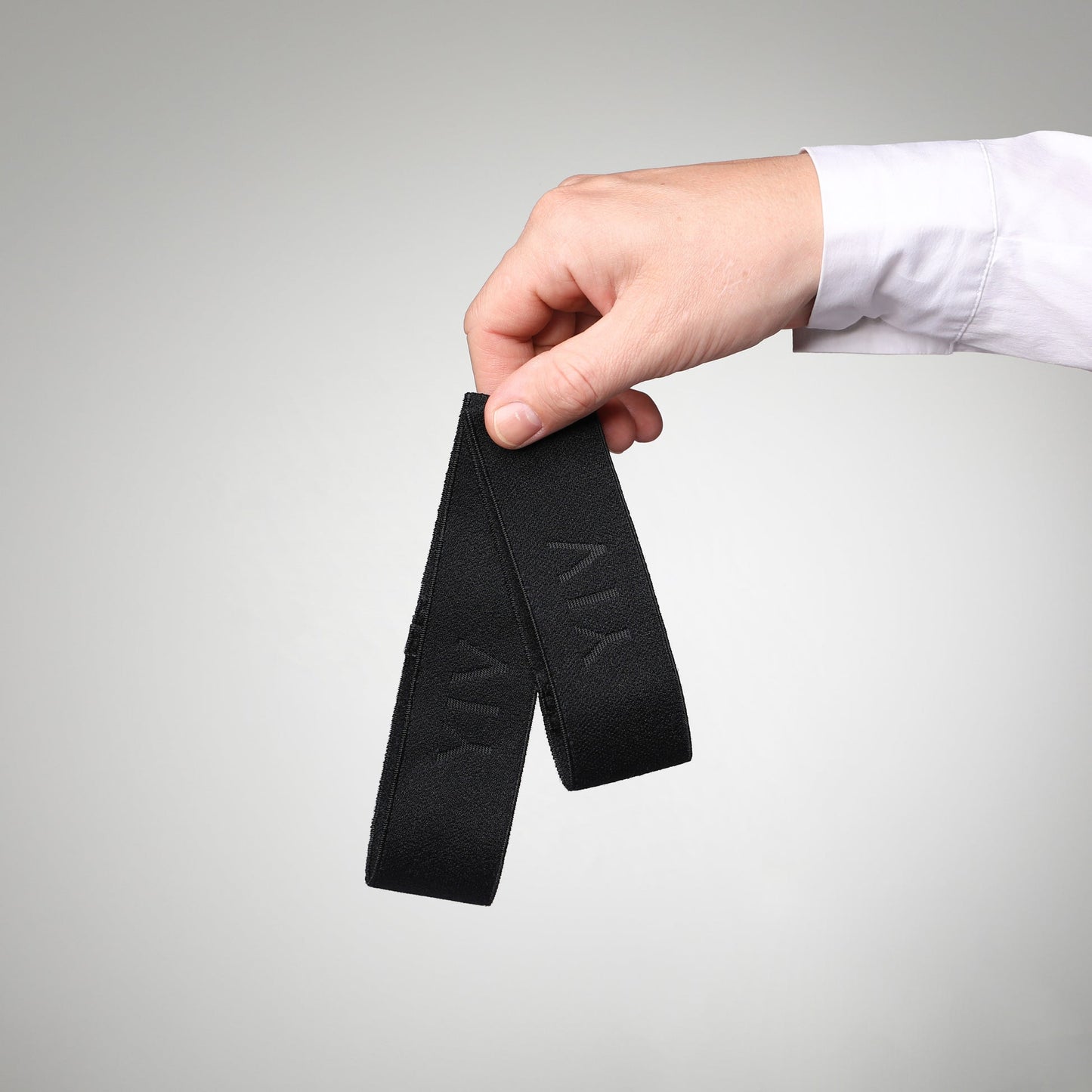 YIV Band mittel | Schwarz (für Ø 20 cm Teller / Ø 22 cm Schüssel) Aufgeweckt