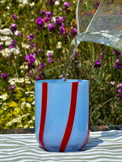 MÆGEN Glas | Atina – Blau und Rot Aufgeweckt