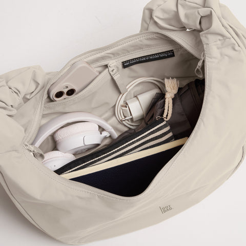 GOT BAG Moon Bag Ruffle | Soft Shell Monochrome Aufgeweckt