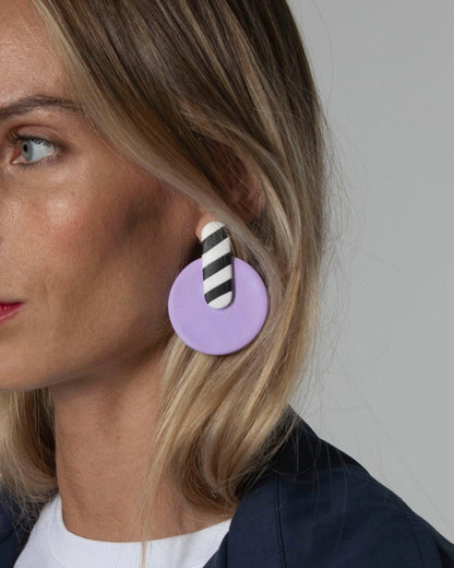 DELAROSA STUDIO Ohrstecker | Lilac Lollipop Aufgeweckt