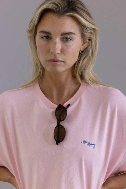 Hey Honey Oversized T-Shirt | Strawberry Aufgeweckt