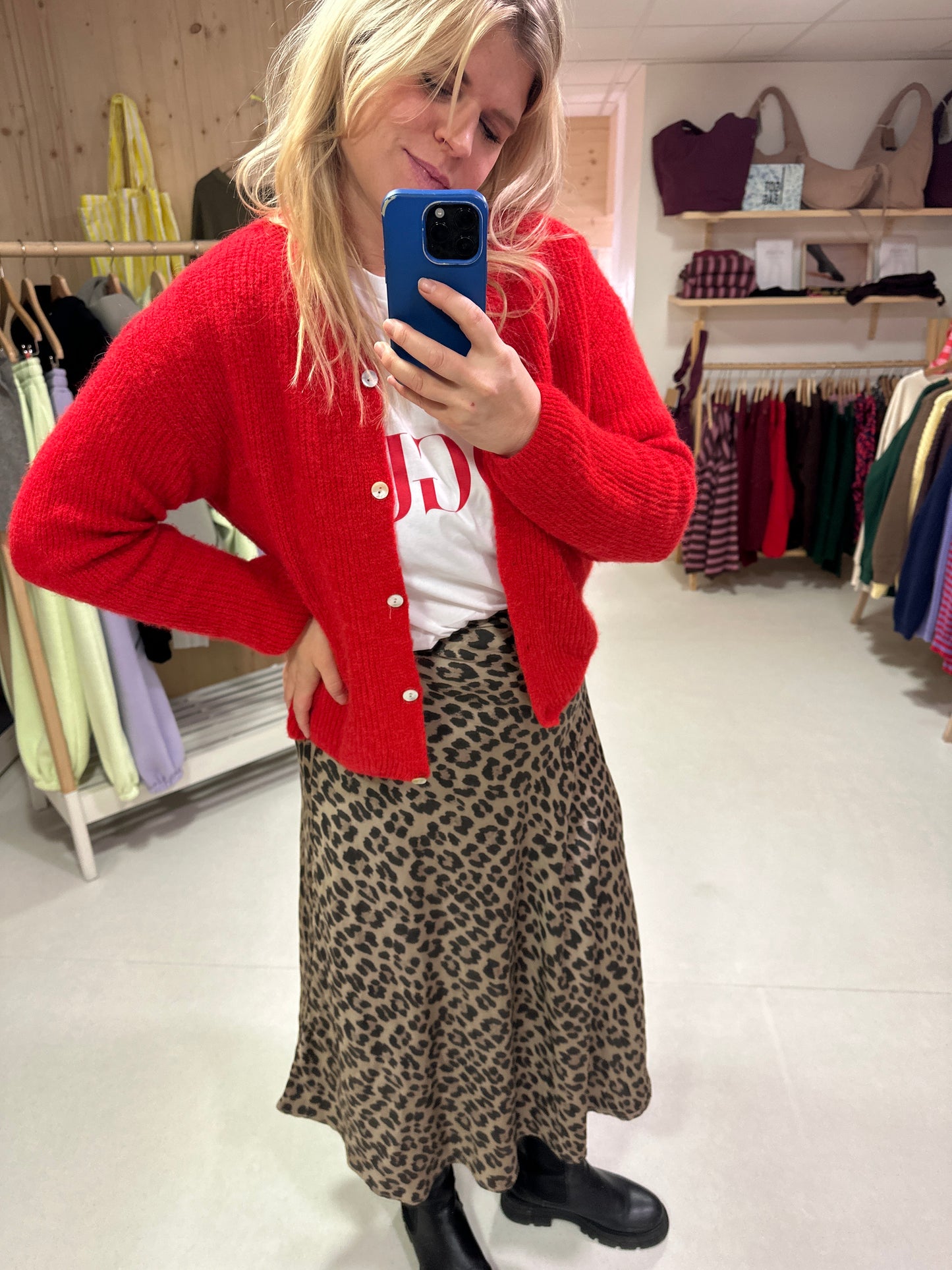 Bazaar Noir Leo Rock | Seide | Onesize | preorder- Versand Mitte Januar Aufgeweckt