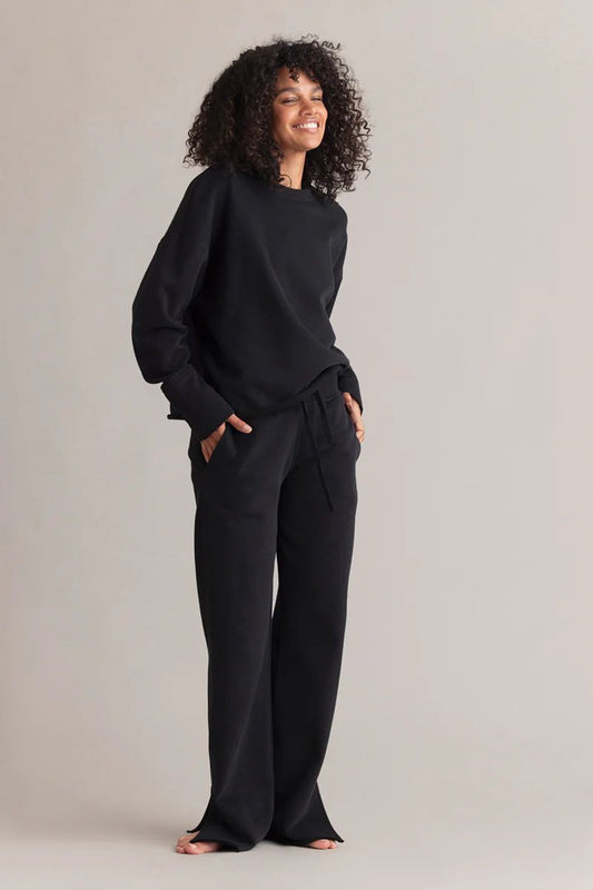 Hey Honey Cosy Sweater | Black Aufgeweckt