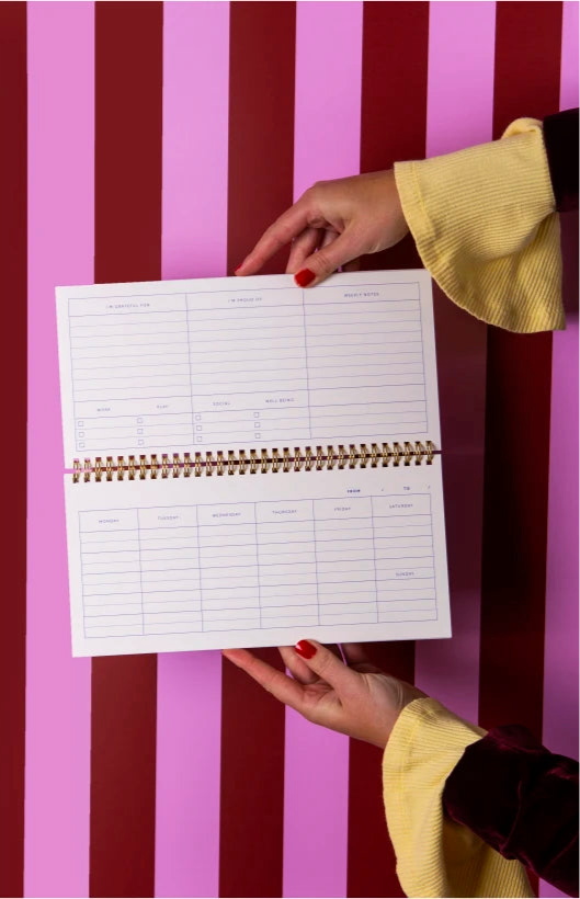 A-Journal Deskplanner – Stripes Yellow Aufgeweckt