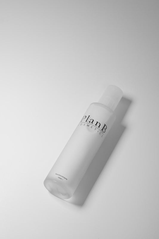 Plan B Cosmetics Gesichtsreinigung | Reinigungsmilch 200 ml Aufgeweckt