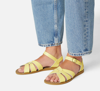 Salt-Water Sandals Sandale Original | butter yellow Aufgeweckt