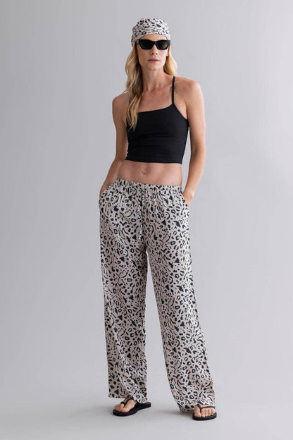 Hey Honey Summer Pants Mono Leo Oatmeal Aufgeweckt