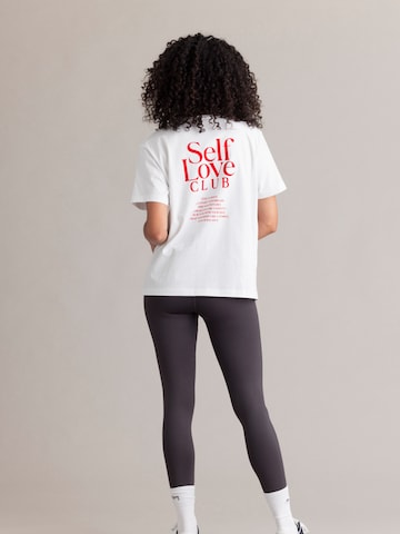 HEY HONEY Oversizeshirt Self Love Club – Weiß
