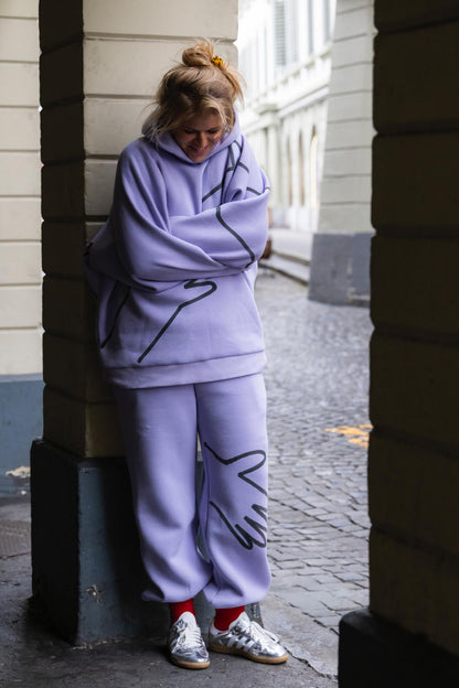 OL Magasin/ WOW Illustrations Sweat Hose | Lila Aufgeweckt