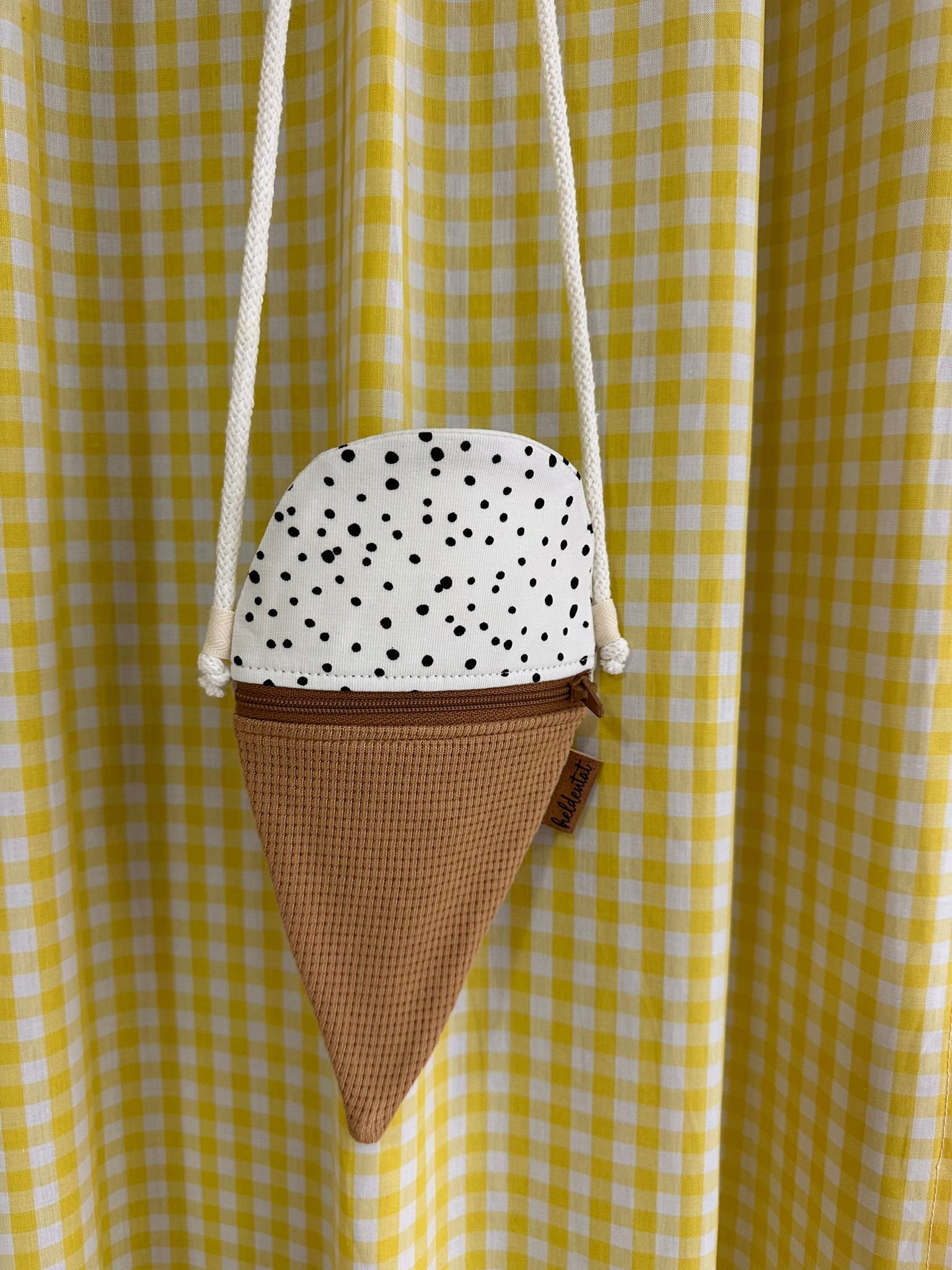 Heldentat Glacetasche Weiss Punkte Aufgeweckt