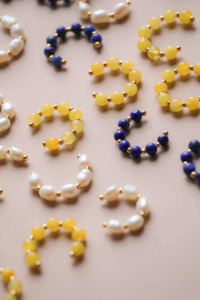 Ear Cuff – Perle auf vergoldetem Draht