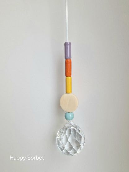 Orvokki Suncatcher | verschiedene Farben Aufgeweckt