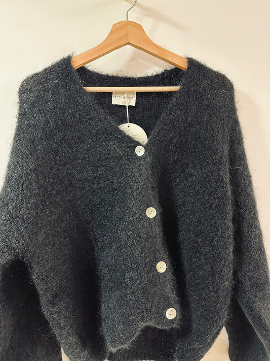 Bazaar Noir Strickjacke Polly | Schwarz Aufgeweckt