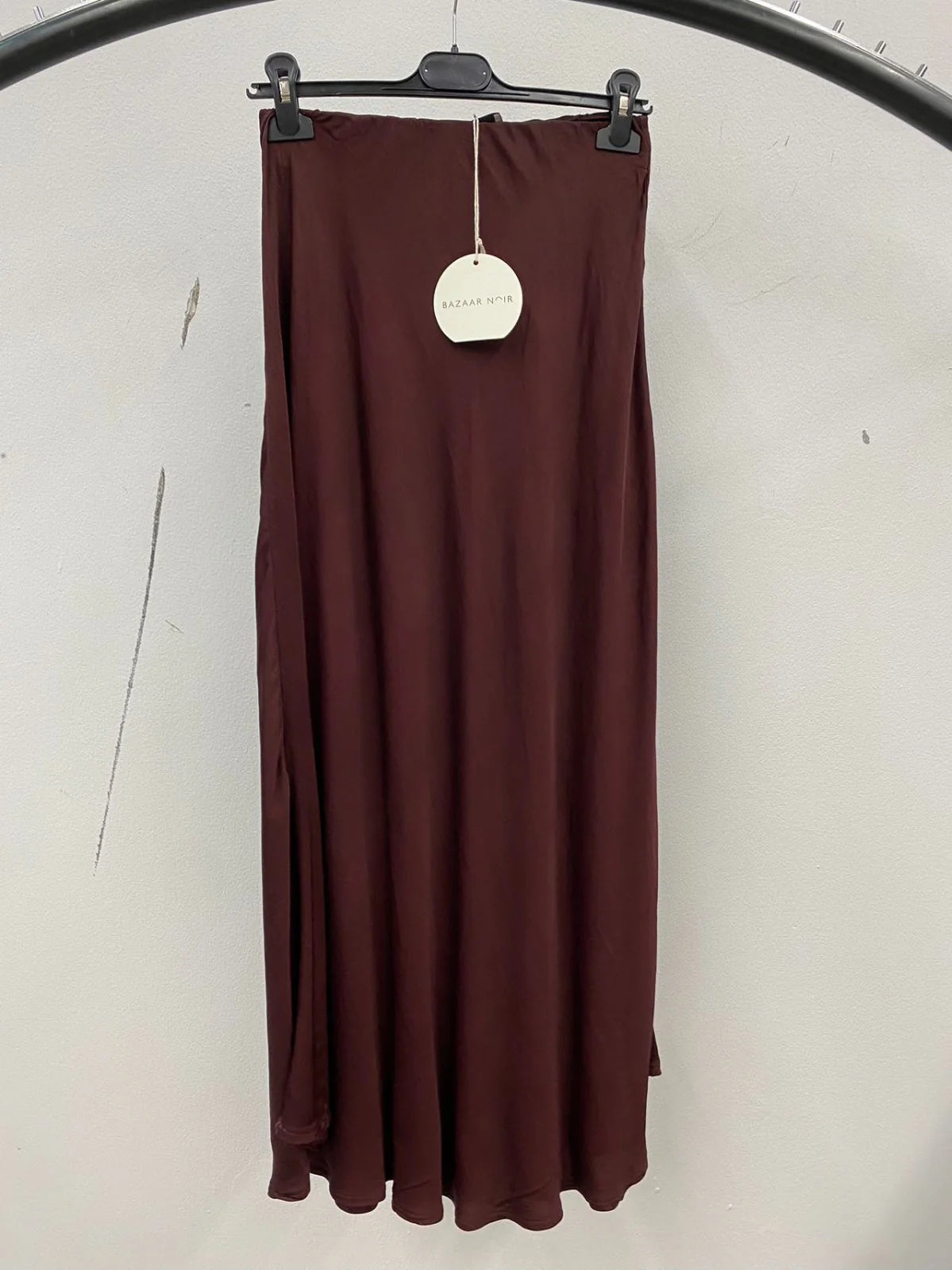 Bazaar Noir Rock Maxi | Shiny Bordeaux Aufgeweckt