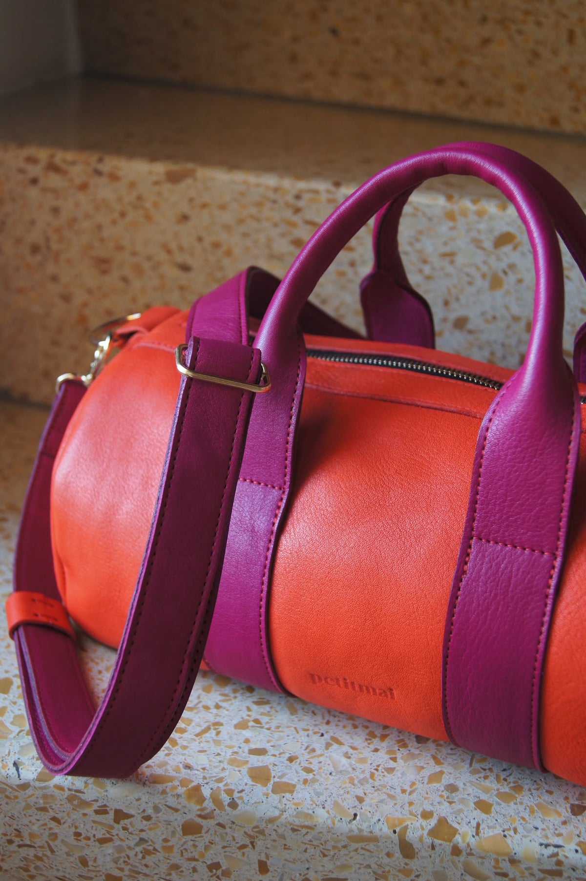 Petit Mai Duffel Bag | orange / pink Aufgeweckt