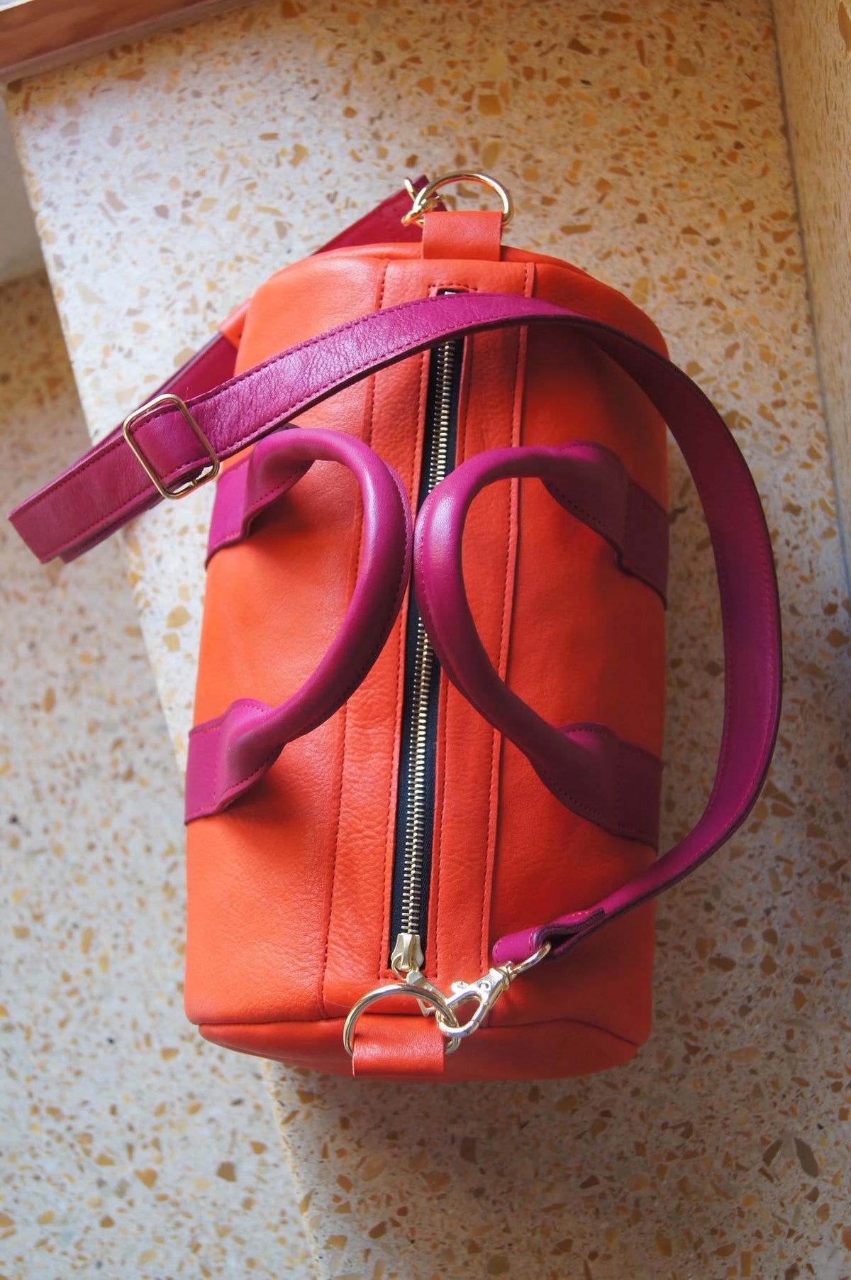 Petit Mai Duffel Bag | orange / pink Aufgeweckt