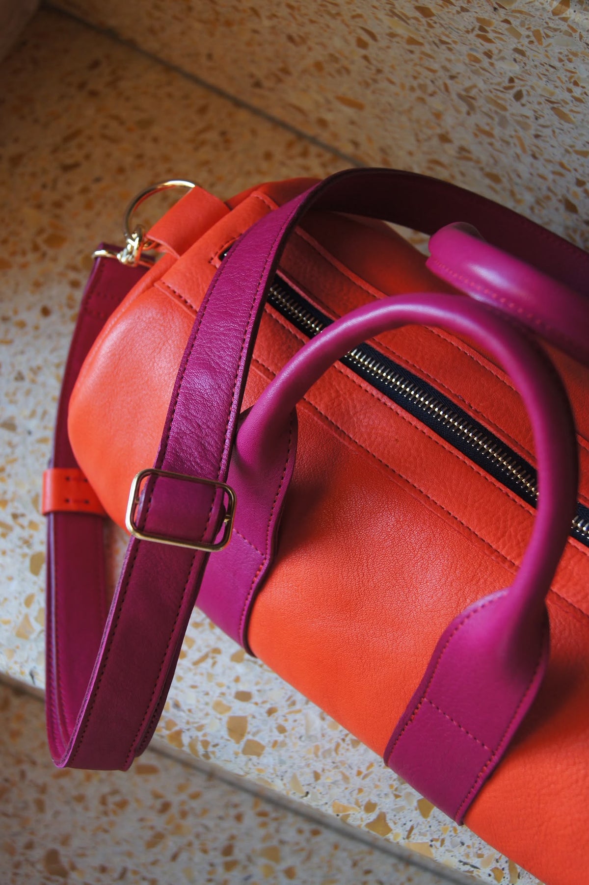 Petit Mai Duffel Bag | orange / pink Aufgeweckt