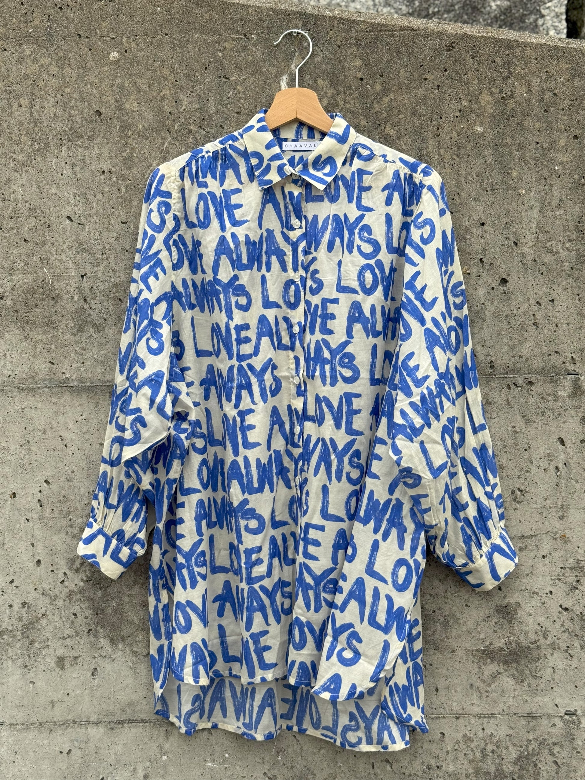 Chaaval Alma Bluse | Blau auf Creme | pre-order Mitte Mai Aufgeweckt