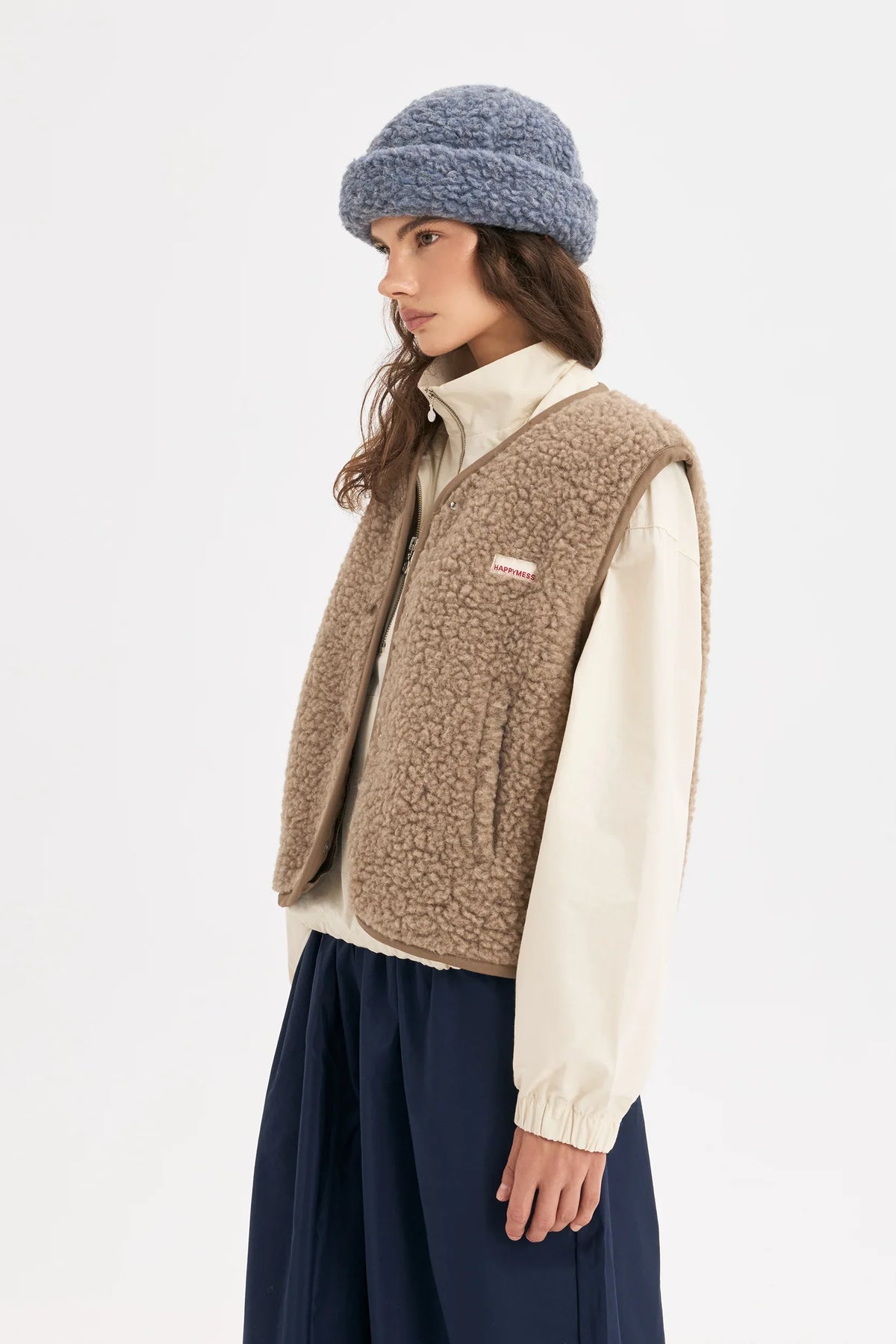 Happymess Merino Weste | Hazelnut Preorder Ende Oktober Aufgeweckt