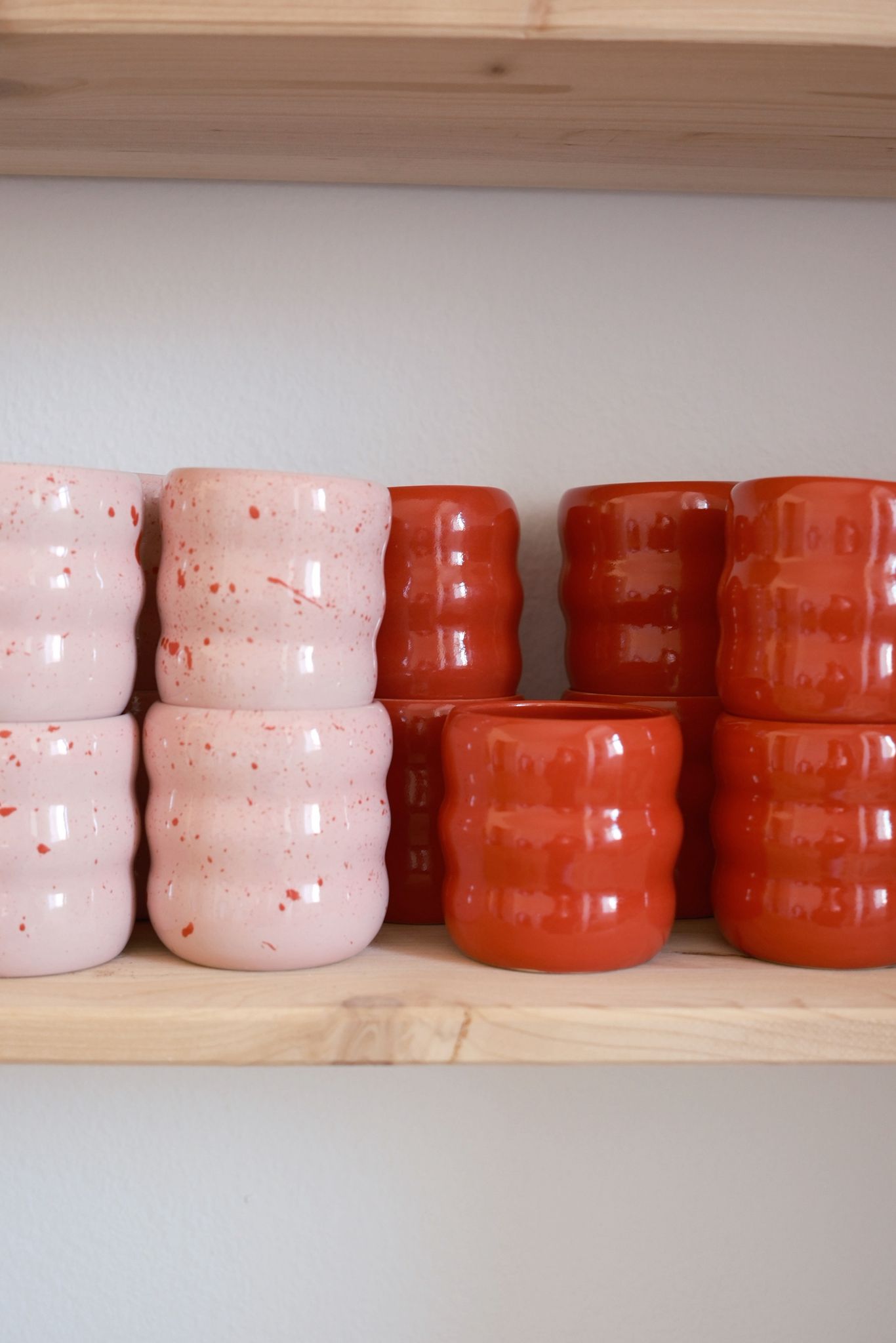 CB Ceramics Wave Becher | Handgefertigt Aufgeweckt