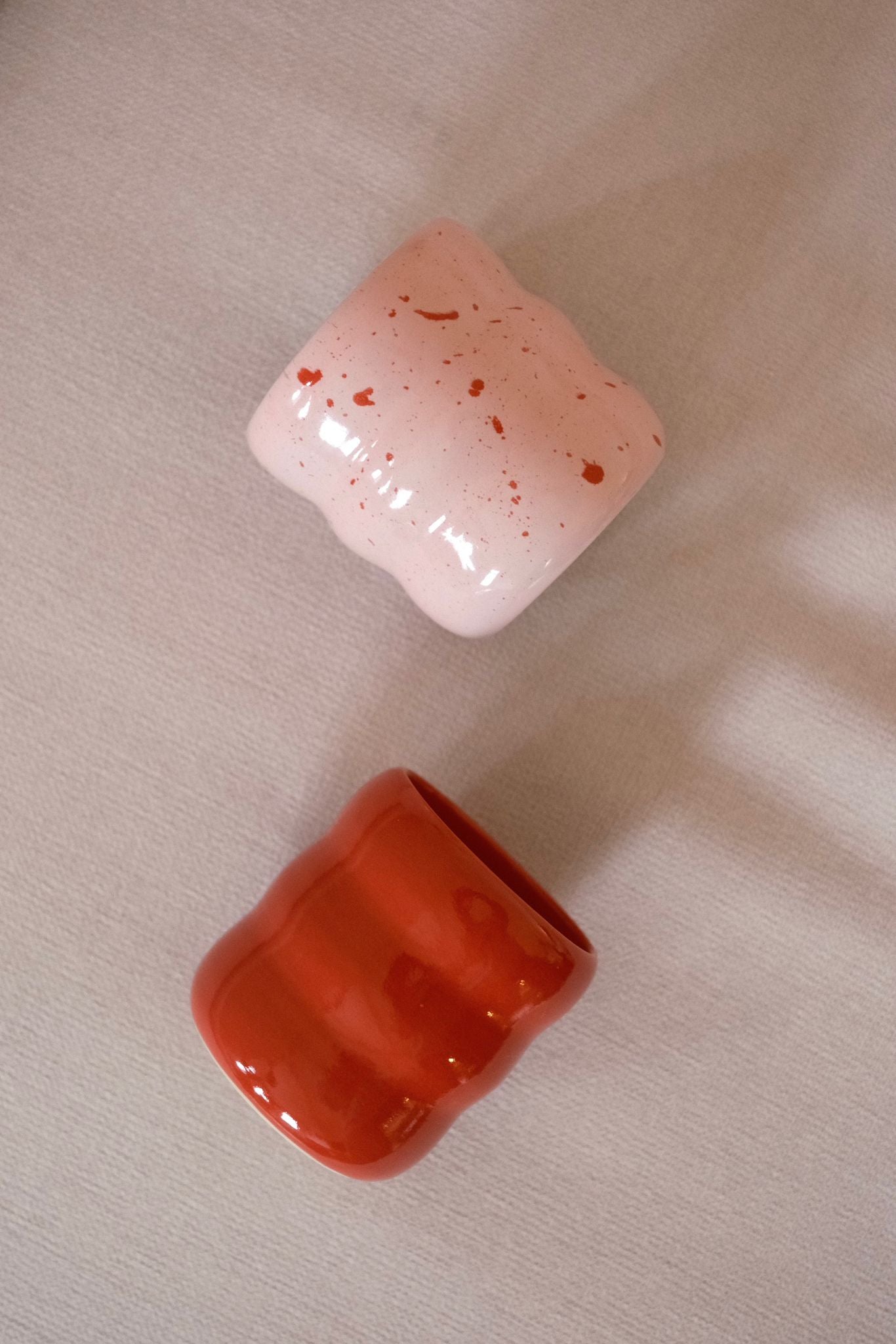 CB Ceramics Wave Becher | Handgefertigt Aufgeweckt