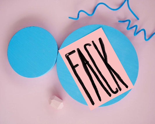 Ute Arnold / Hej.Ibiza Postkarte | Fack Aufgeweckt