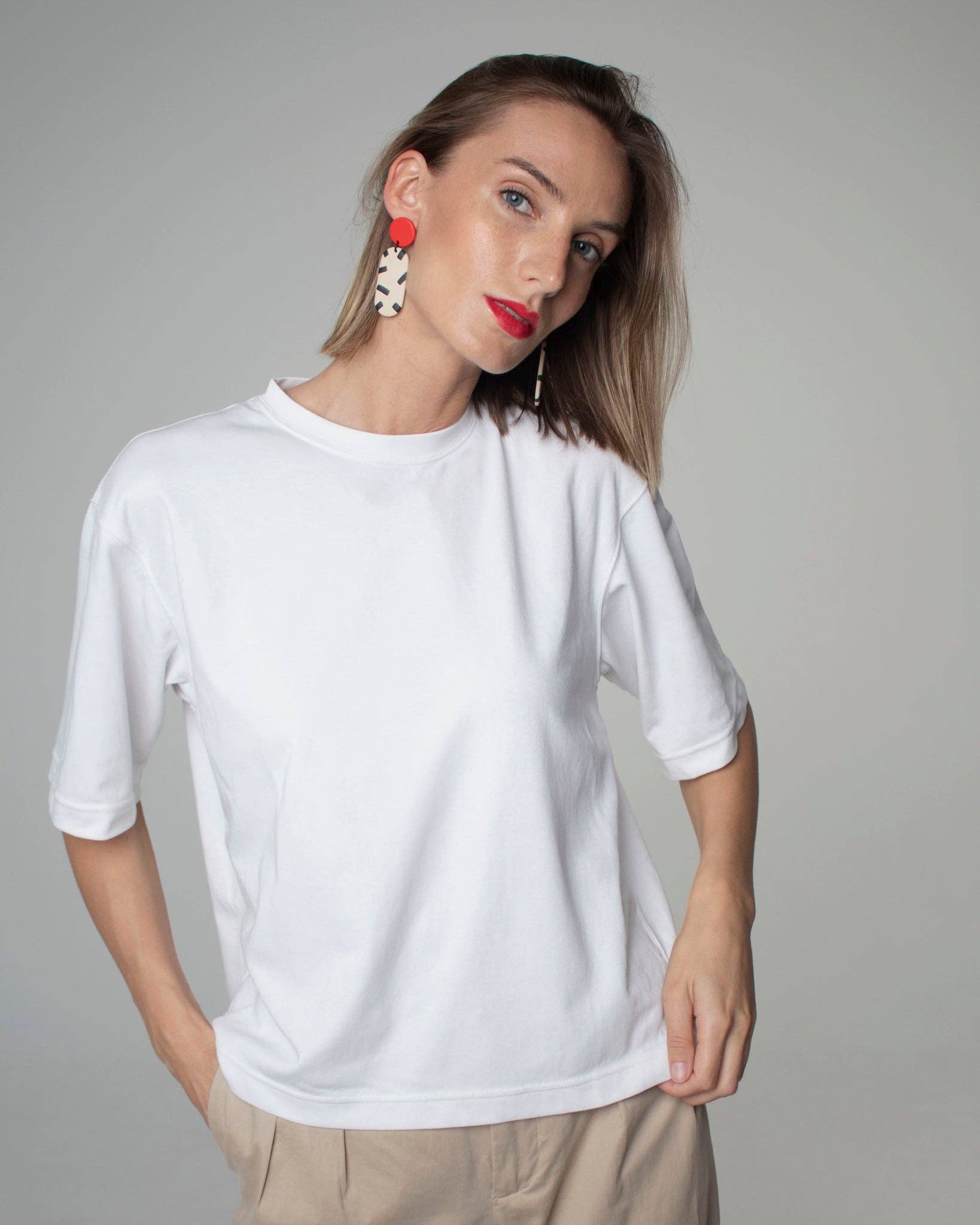 DELAROSA STUDIO Ohrstecker | Serenes Amulett Aufgeweckt