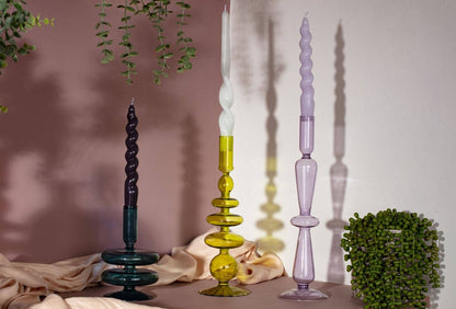 MÆGEN Kerzenständer - Farbiges Glas - Birnengrün Aufgeweckt