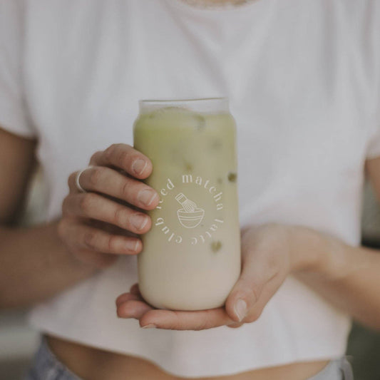 Eulenschnitt Hohes Trinkglas | iced matcha latte club Aufgeweckt