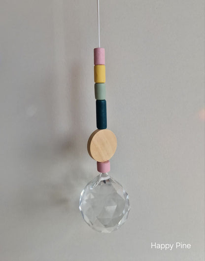 Orvokki Suncatcher | verschiedene Farben Aufgeweckt