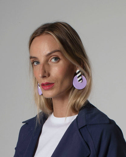 DELAROSA STUDIO Ohrstecker | Lilac Lollipop Aufgeweckt